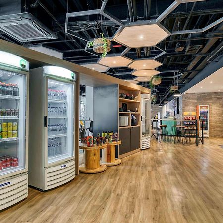 Ibis Budget Bh Savassi เบโลโอรีซอนชี ภายนอก รูปภาพ
