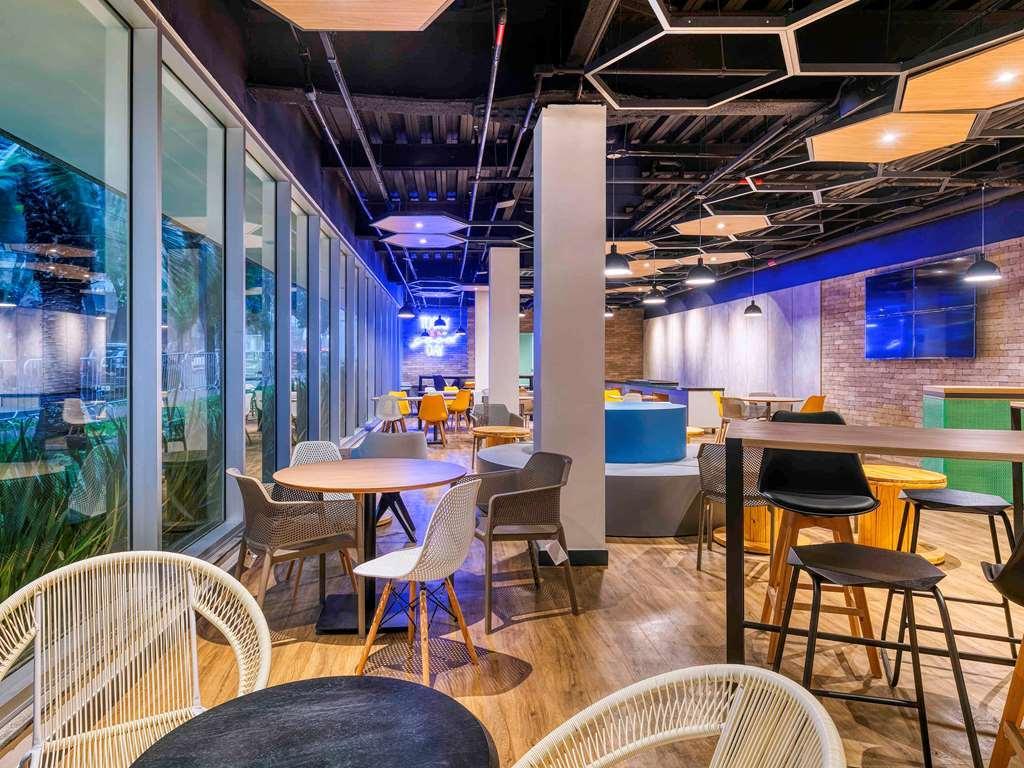 Ibis Budget Bh Savassi เบโลโอรีซอนชี ภายนอก รูปภาพ