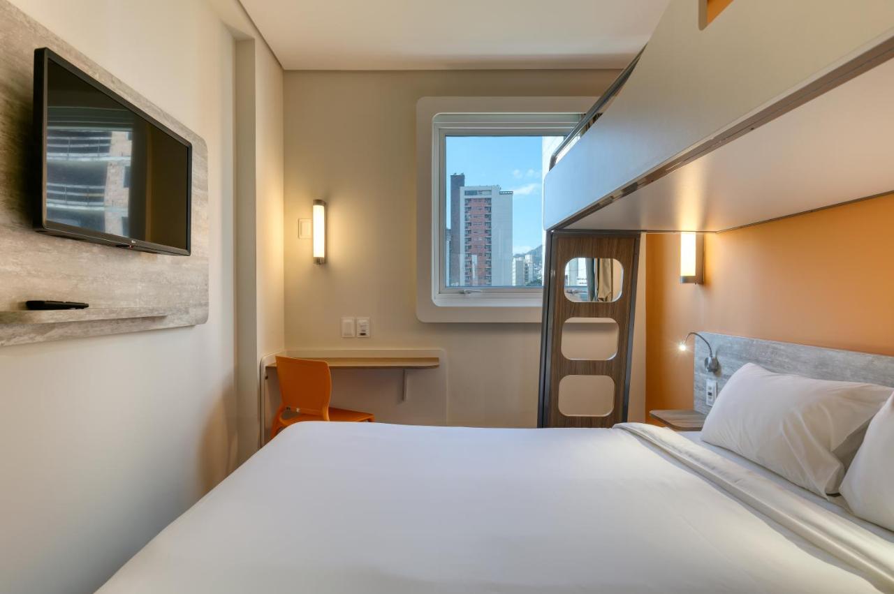 Ibis Budget Bh Savassi เบโลโอรีซอนชี ภายนอก รูปภาพ