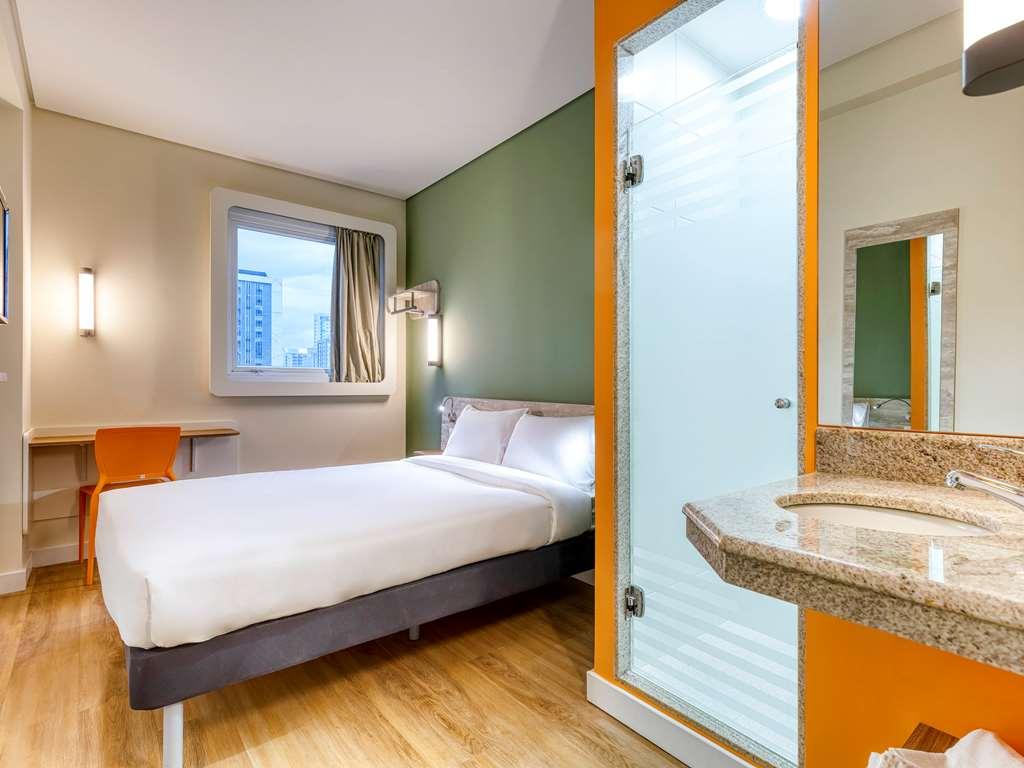 Ibis Budget Bh Savassi เบโลโอรีซอนชี ห้อง รูปภาพ